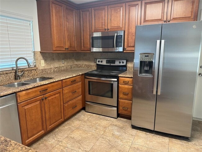 Building Photo - 13513 Shady Shores Dr