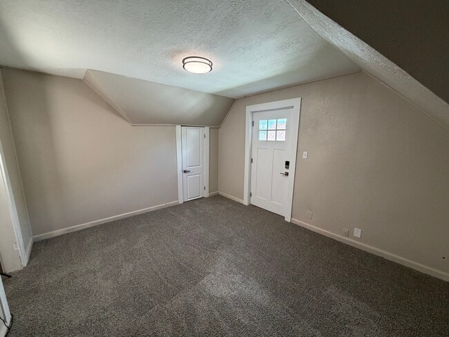 Building Photo - 2728 W Virginia St