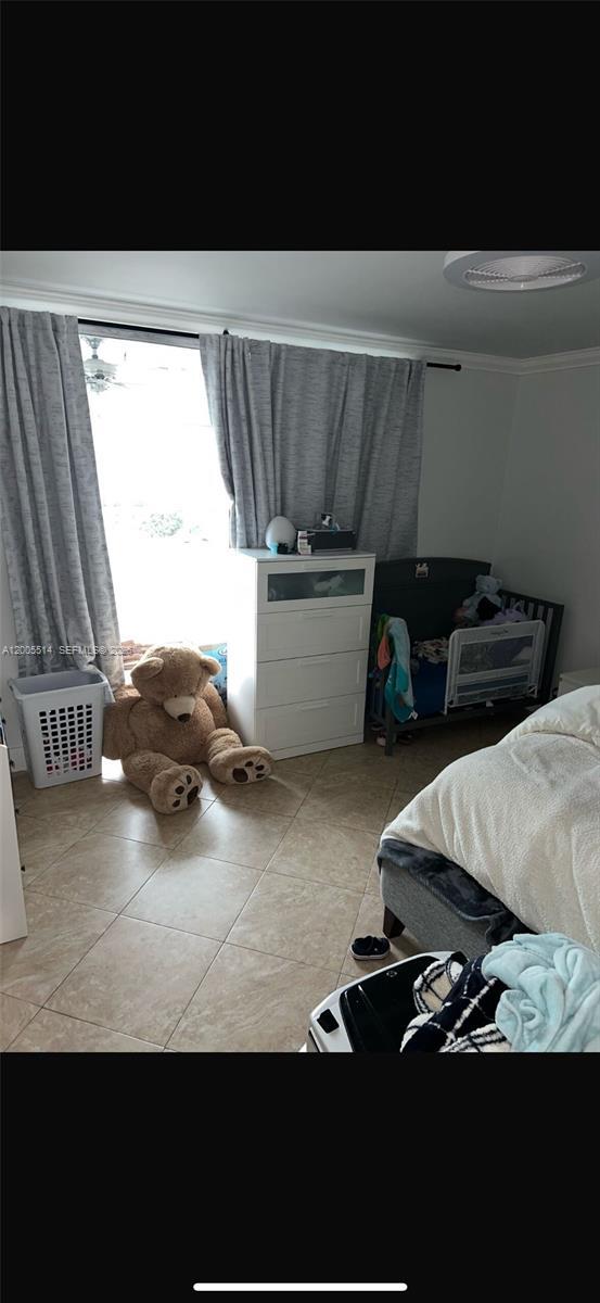 Building Photo - 1515 NE 125th Terrace