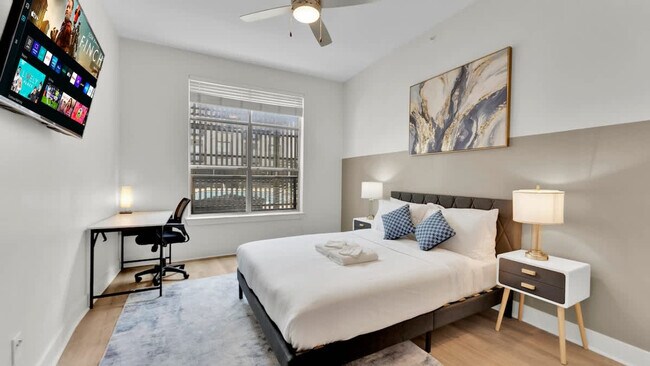 Building Photo - 2901 Indiana St