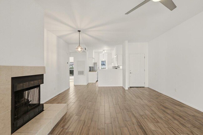 Building Photo - 2450 Wickersham Ln