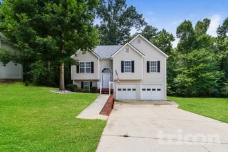 Building Photo - 7205 Brittany Way