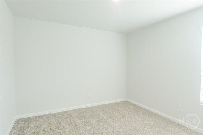 Building Photo - 511 Coconut Dr