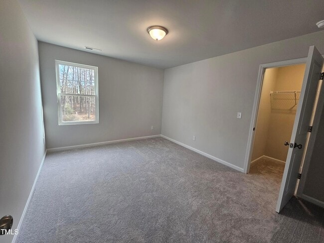 Building Photo - 469 Willard Wds Dr
