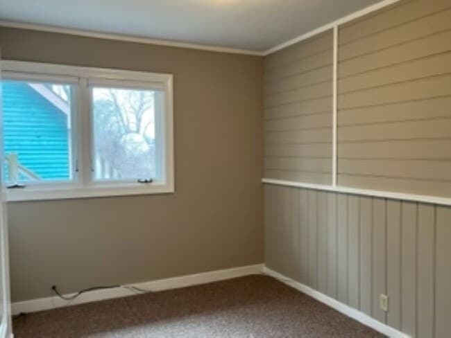 Office - 772 N Il Route 83