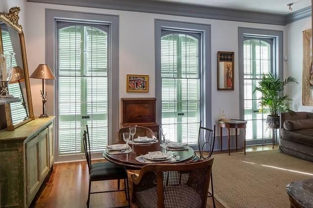 Building Photo - 533 Dumaine St