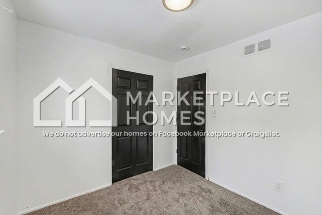 Building Photo - 19422 Algonac St