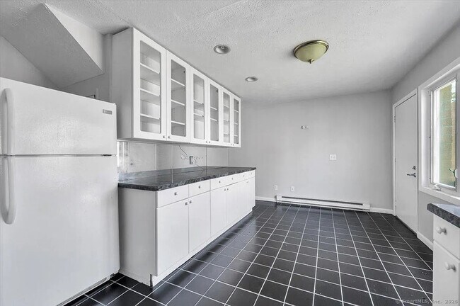 Building Photo - 120 Wooster St