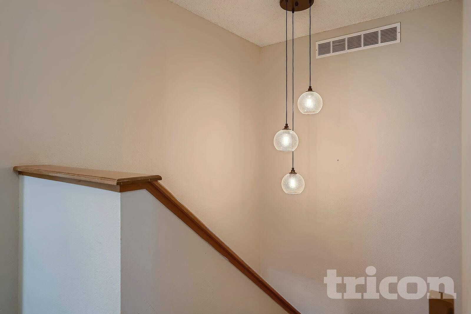 Building Photo - 12155 Monaco Dr