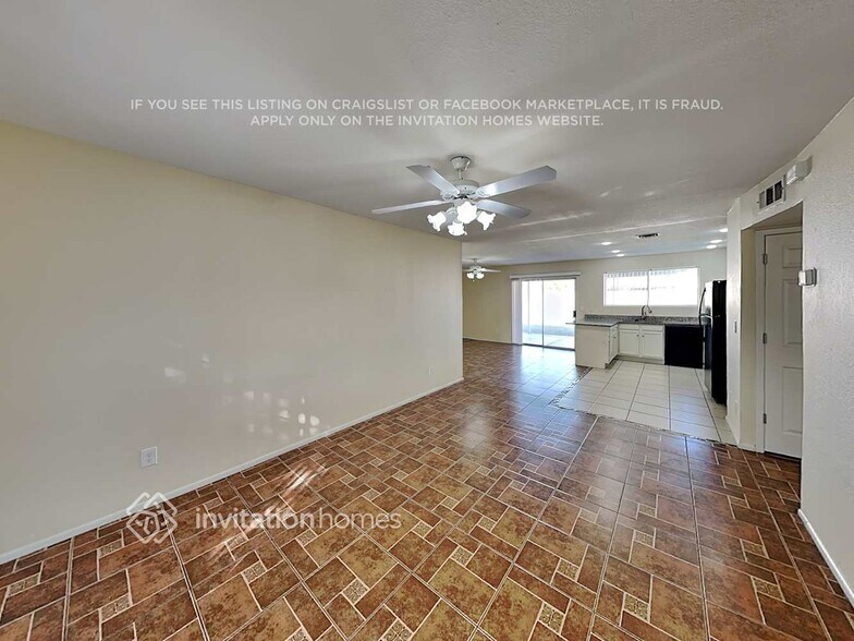 Building Photo - 8008 W Mescal St