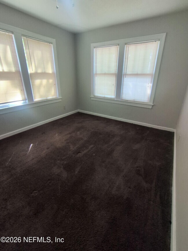 Building Photo - 2414 Prospect St