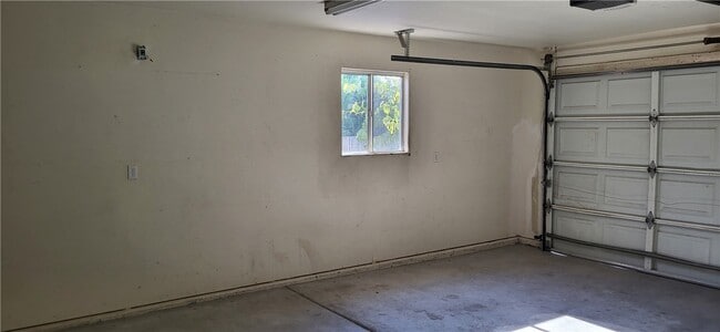 Building Photo - 4814 Castilla Dr