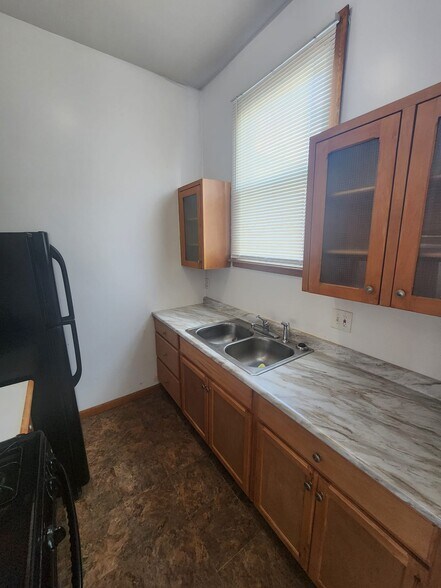 Building Photo - 1209 N 11th St