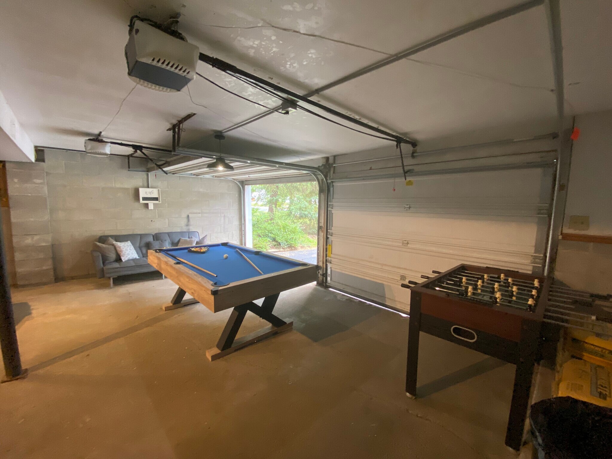 Building Photo - 23 Concord Dr