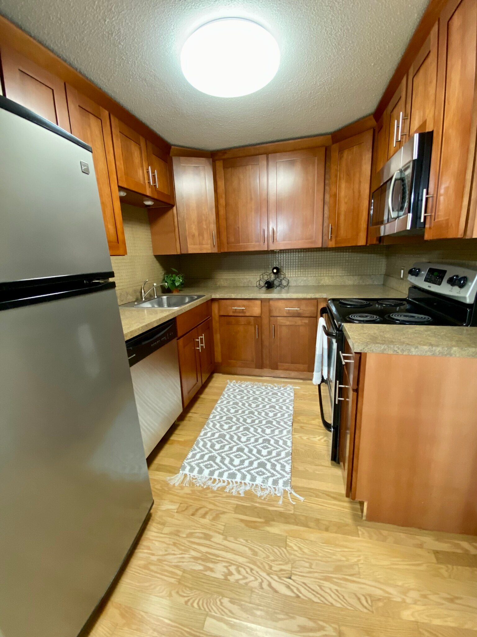 Building Photo - 3 Silvestri Cir