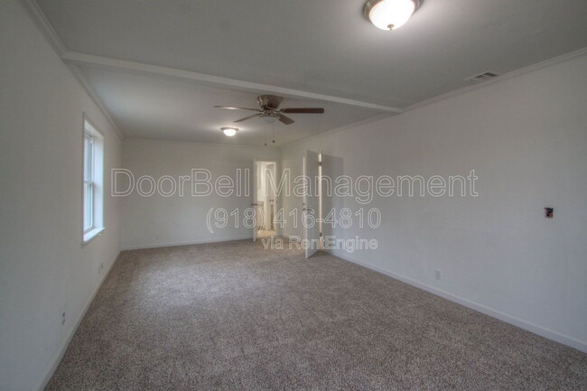Building Photo - 7217 S Columbia Ave
