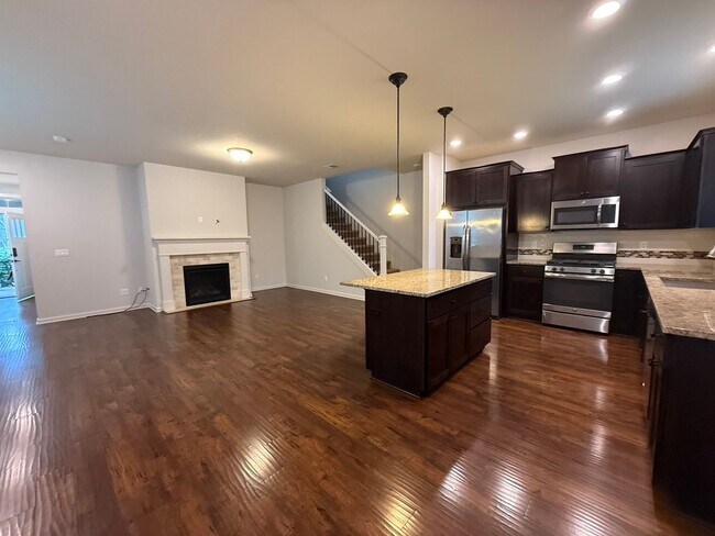 Building Photo - Impressive North Plains Home Backing to Protected Green Space – Move-In Ready!