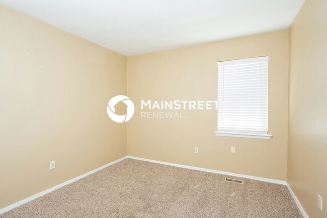Building Photo - 3 Bedroom Pet-Friendly Home in Oklahoma City, OK with Main Street Renewal