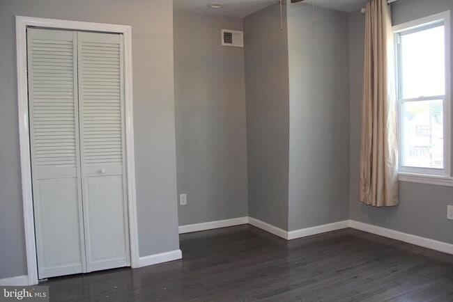 Building Photo - 5063 Whitaker Ave