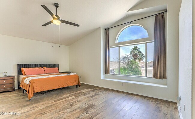 Building Photo - Single Family Home For Rent