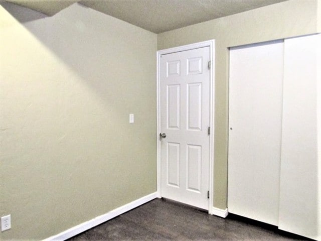 Building Photo - 6871 Mineral Mt Dr