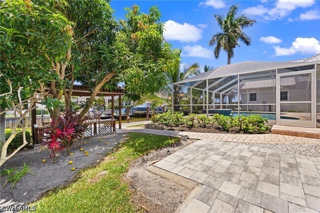 Building Photo - 1320 Marlin Dr
