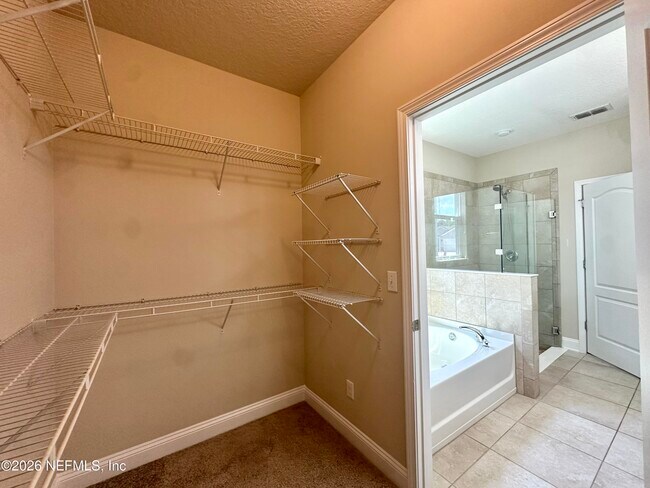 Building Photo - 481 Shetland Dr