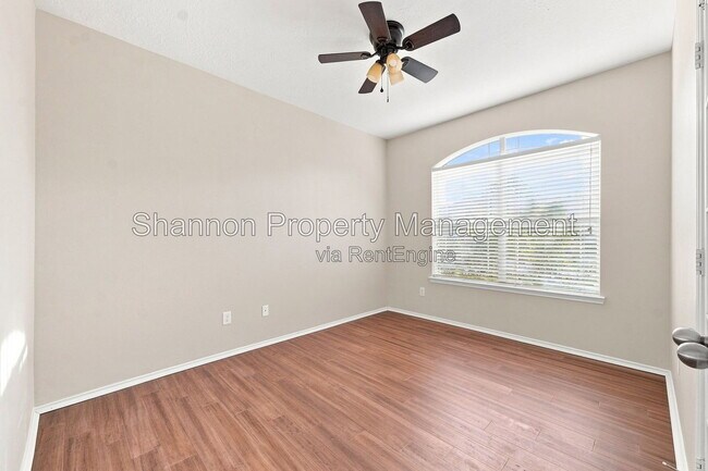 Building Photo - 18810 Lantern Cove Ln