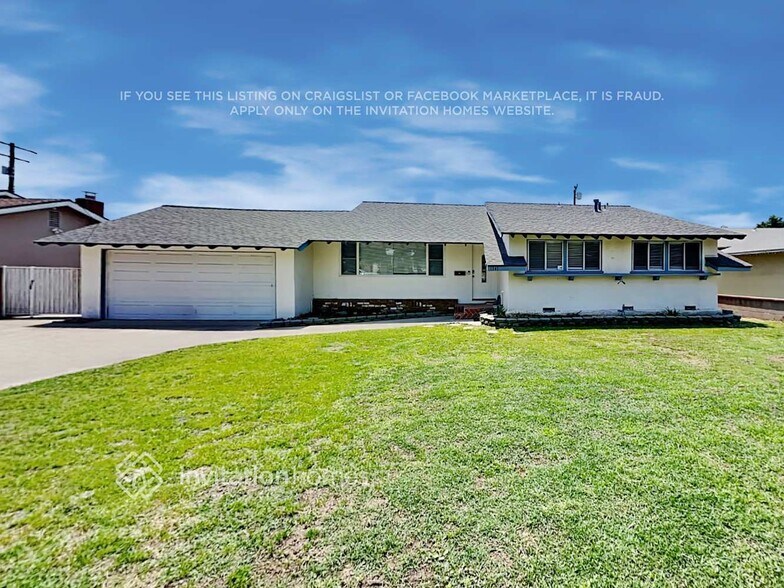 Primary Photo - 1341 W D St