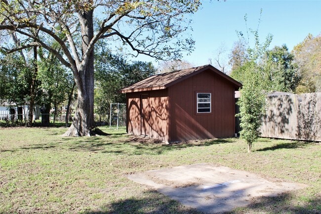 Building Photo - 1126 Jackson St