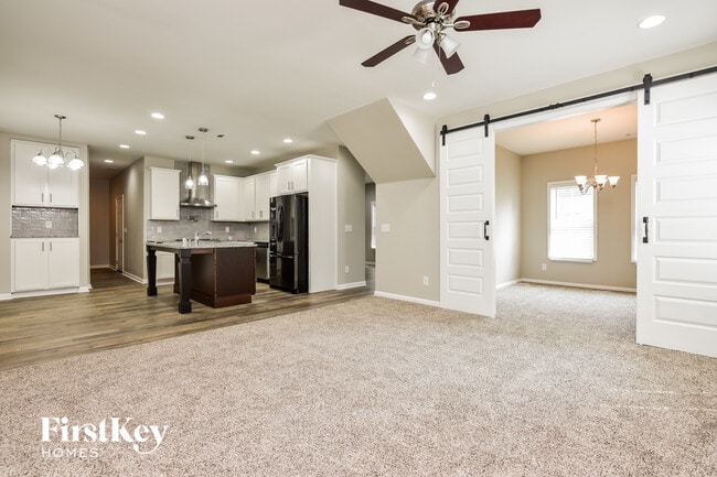 Building Photo - 6188 Leverett Dr