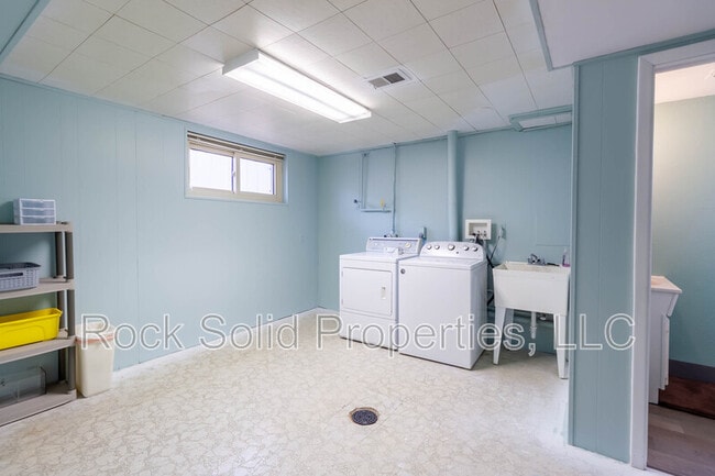 Building Photo - 3413 Luckie Rd