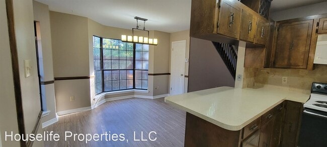 Building Photo - 3 br, 2 bath House - 3358 Eastwood Dr