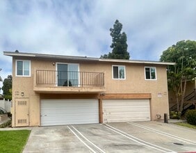 Building Photo - Newly remodeled 2 Bed/1 Bath condo with garage for rent in Paradise Hills.