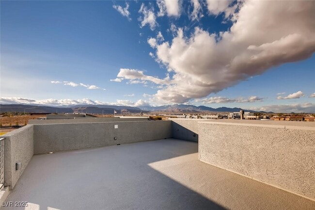 Building Photo - 8098 Misty Canyon Ave