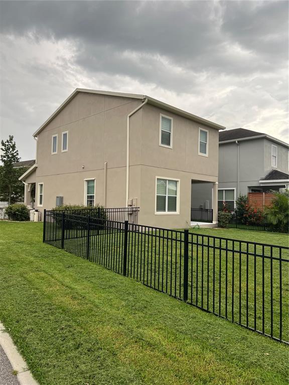 Building Photo - 11124 Great Neck Rd