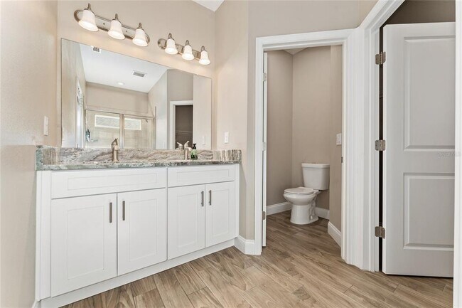 Building Photo - 56 Orchid Ct