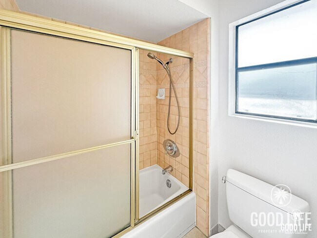 Building Photo - Spacious 4Bd/3Ba Townhome near SDSU Available Now!