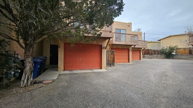 Building Photo - Martha Street NE-2208