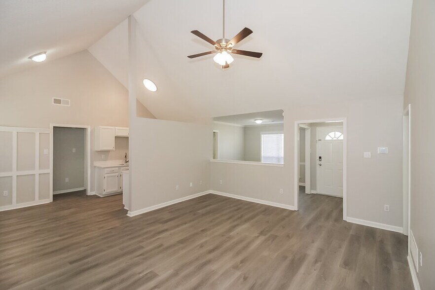 Building Photo - 80 Winding Creek Dr