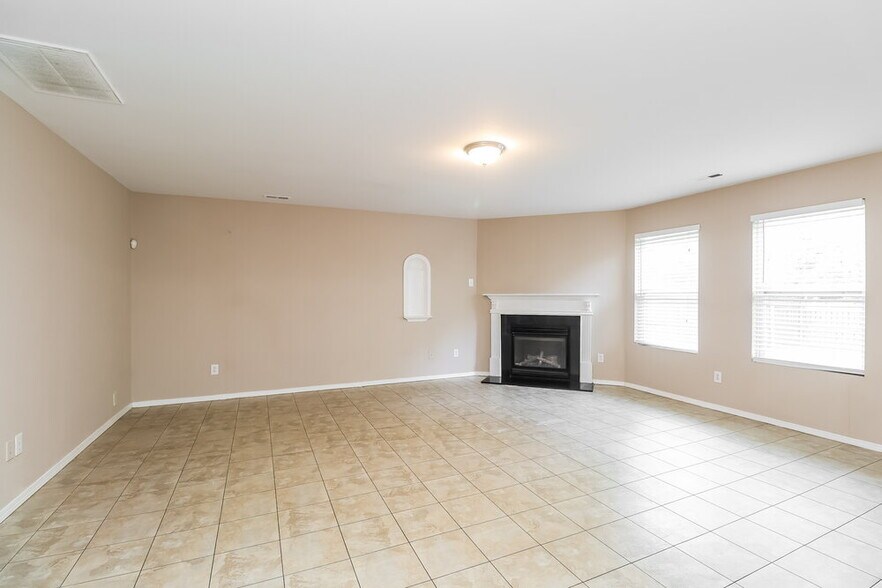 Building Photo - 11009 Dry Stone Dr