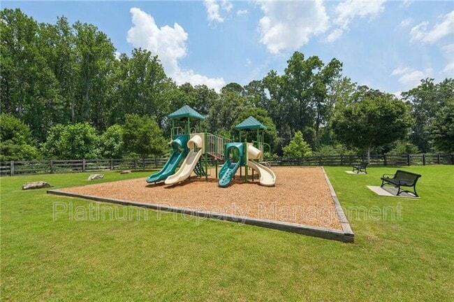 Building Photo - 705 Fieldcrest Park Ln