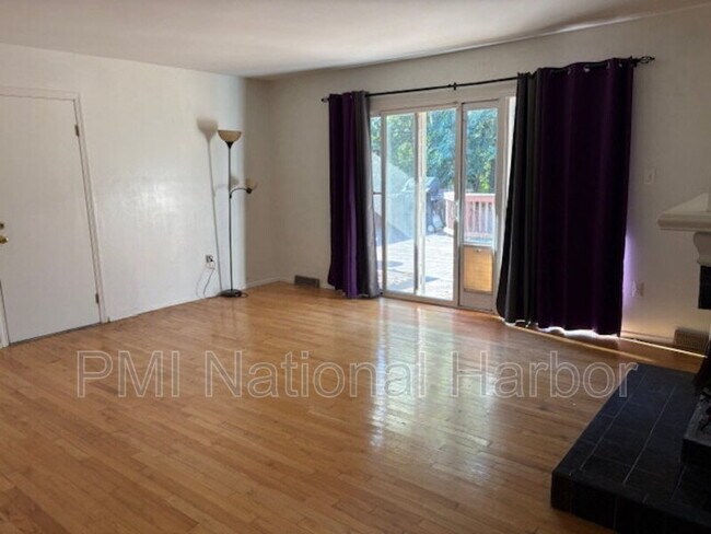 Building Photo - 13323 Warburton Dr