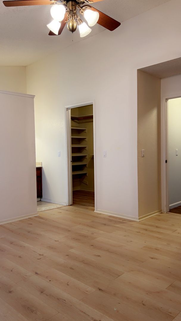 Building Photo - 3430 Suzanne Ct