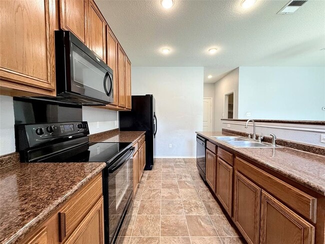 Building Photo - 2117 Townsman Trail