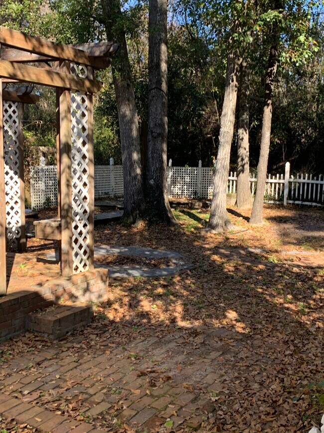 Building Photo - 5079 Mint Hill Ct