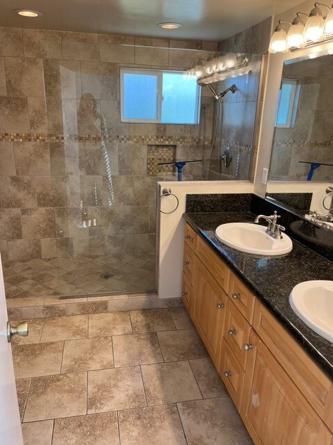 Building Photo - 1551 Habra Ct