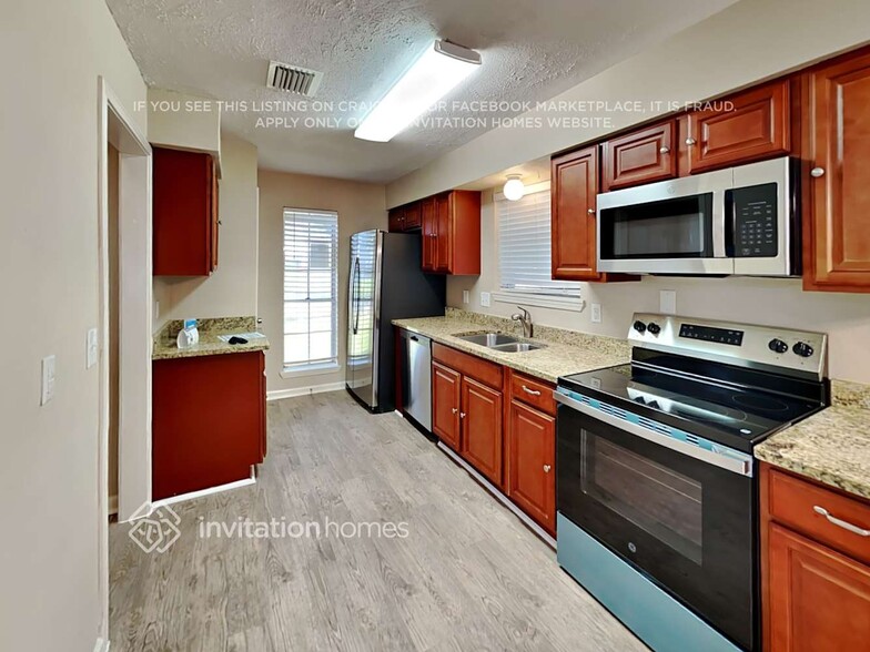 Building Photo - 22418 Provincial Blvd