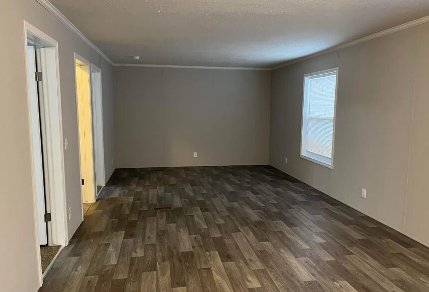 Building Photo - 9339 Starboard Dr