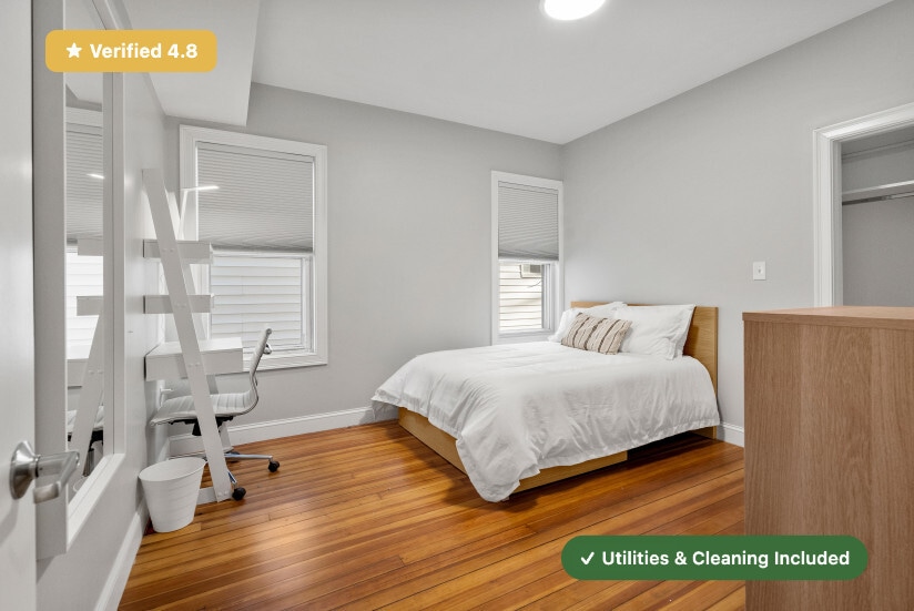 Building Photo - Furnished Private Bedroom in East Boston